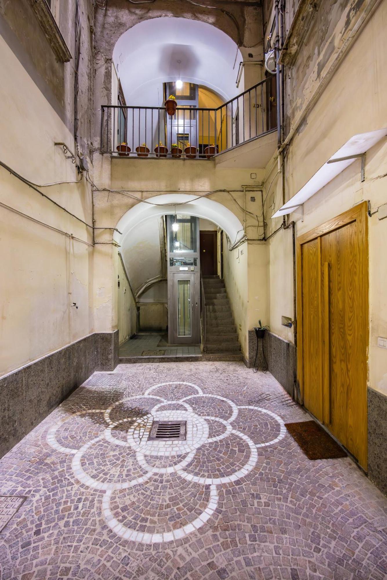 Terrazza Terzo Cardine Hotel Napoli Bagian luar foto