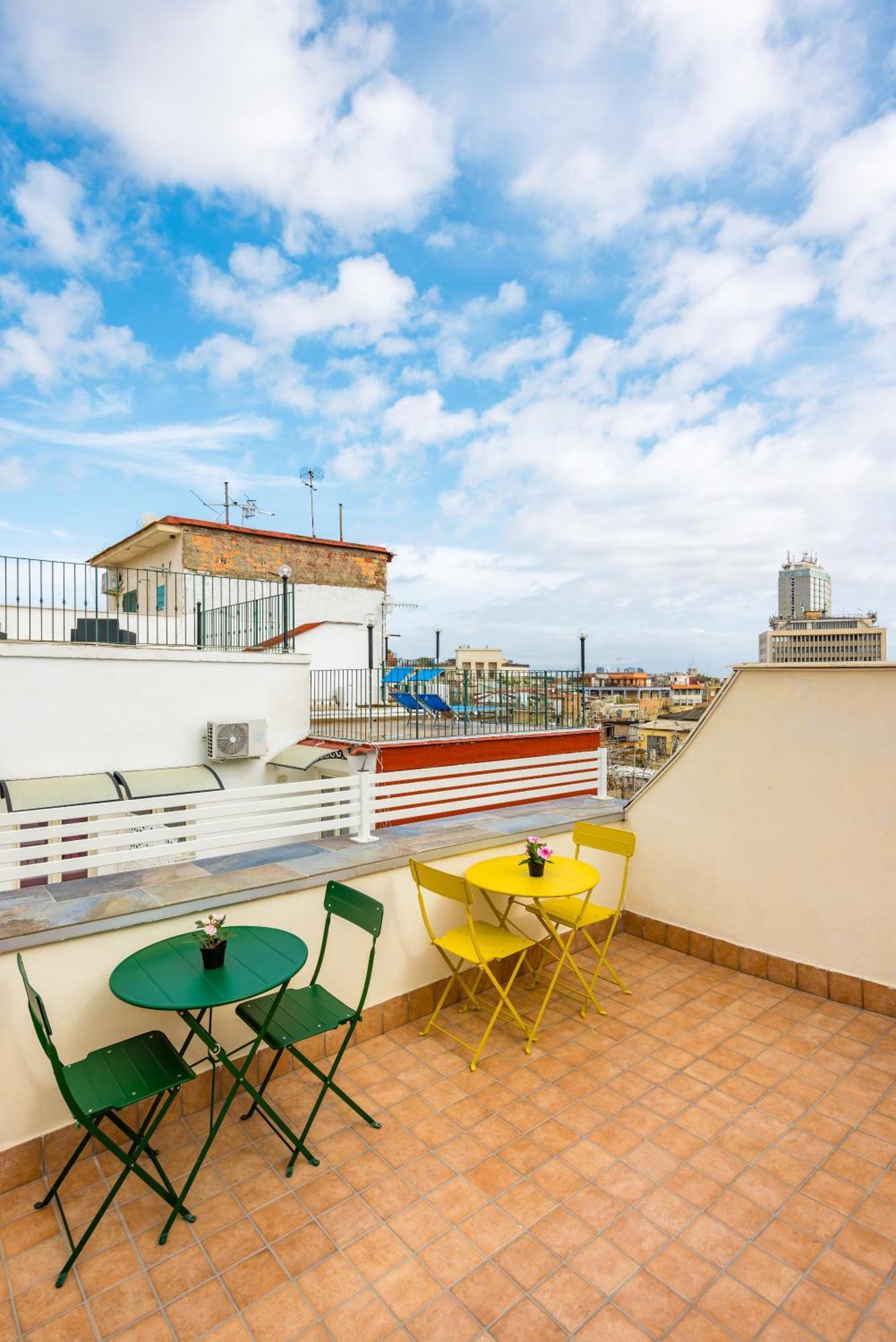 Terrazza Terzo Cardine Hotel Napoli Bagian luar foto